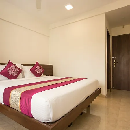 Hotel Oyo 4689 New Imperial Residency